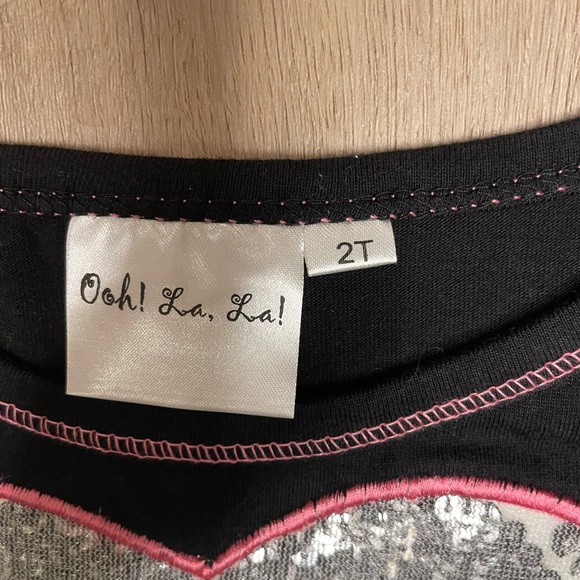 Ooh! La, La! Couture black crop top with heart graphic - Picture 3 of 3